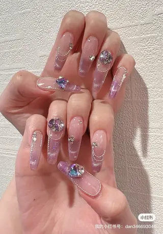 ネイル D-BEAUTY Nailsalonのネイルデザイン