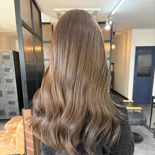 ロング 鳥居 叶夢のヘアスタイル