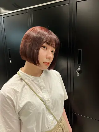 ショート カラー ウスイマイコ カット/ケアカラーのヘアスタイル