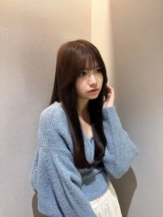 ロング カラー 髪質改善カラー ベージュ🤎YUMEのヘアスタイル