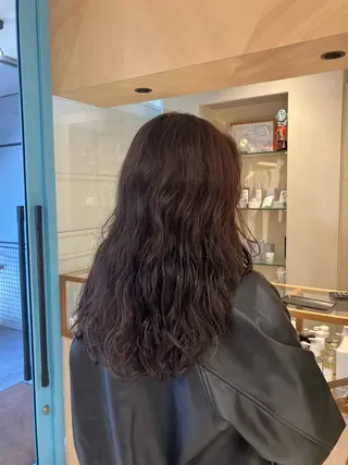 ロング パーマ 久野 紗愛のヘアスタイル