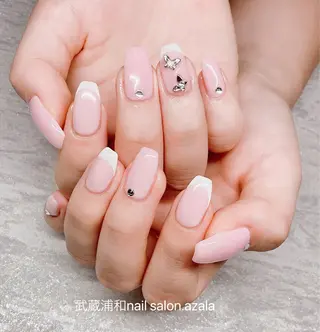 ネイル R inのネイルデザイン