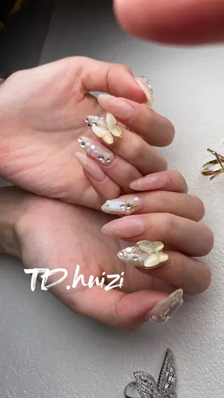 ロング めぐみのネイルサロン スタッフ練習のネイルデザイン