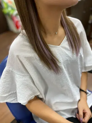 カラー masa ディレクターのヘアスタイル