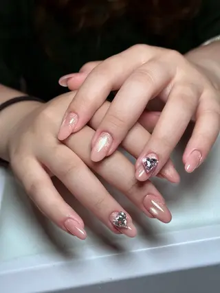 ネイル FuFu.Nail 2️⃣番のネイルデザイン