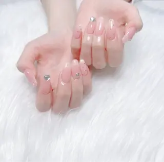 ネイル uu ネイルサロン関内🌼のネイルデザイン
