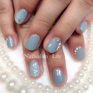 ネイル Lily*nail 🌻Mii🌻のネイルデザイン