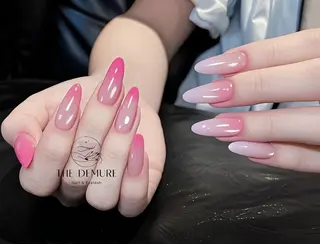 ネイル Demure リリス　銀座店のネイルデザイン