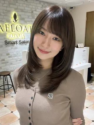 ミディアム カラー ヘアアレンジ 骨格別小顔カット/ 顔周りカット/金井のヘアスタイル