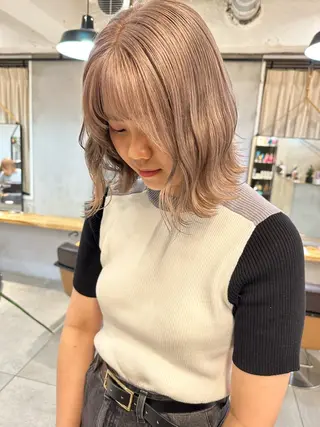 ショート カラー 縮毛/ベージュカラー Mariamu🫧のヘアスタイル