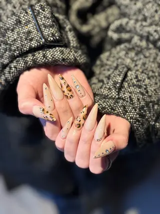 ネイル gorella Ａのネイルデザイン