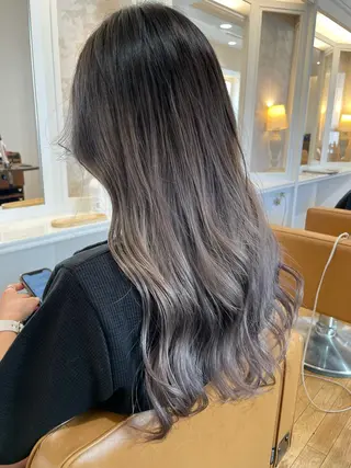 ロング ブリーチ毛矯正.髪質 改善.髪にドラマをのヘアスタイル