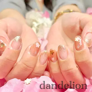 ネイル dandelion ダンデライオンのネイルデザイン