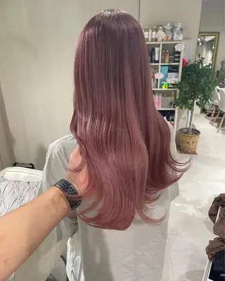ロング カラー ムラ修正.ブリーチ エクステ🤍アミルのヘアスタイル