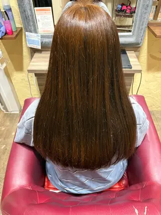 ロング 宇井 沙世子のヘアスタイル