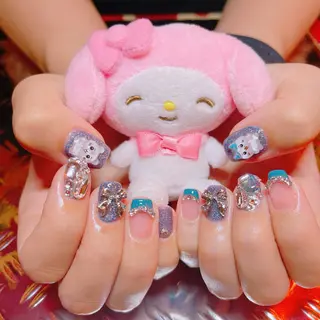 ネイル 半村 明のネイルデザイン