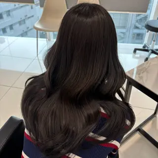 セミロング カラー ️髪質改善カラー /美髪矯正🎀こゆきのヘアスタイル