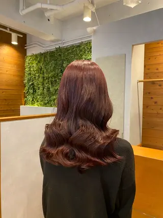 セミロング 宮本 実璃のヘアスタイル