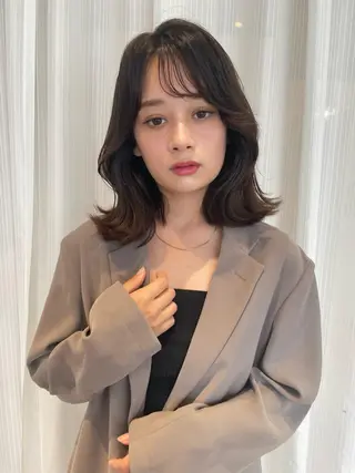 ミディアム カラー レイヤーカット🎀 kanaのヘアスタイル