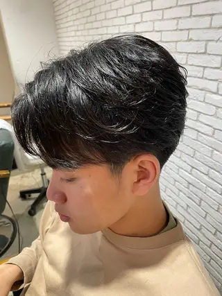 メンズ ケイト🌙 ブリーチカラーのヘアスタイル