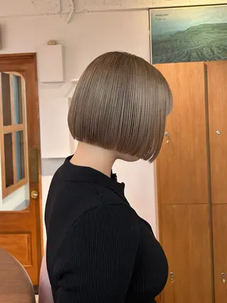 ショート 綾/ベージュカラー /パーマ🩰のヘアスタイル