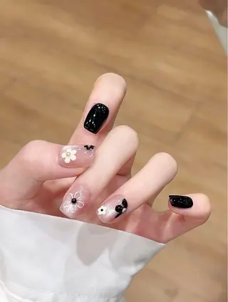 カラー AIN Nailのネイルデザイン
