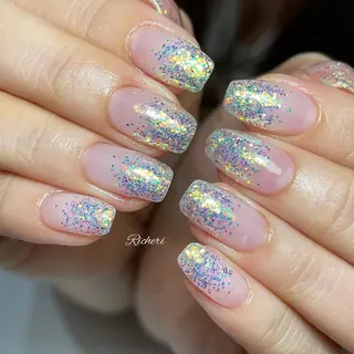 ミディアム ネイル richeri beautyのエステ・リラクイメージ