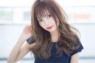 ロング カラー 小野 和摩のヘアスタイル
