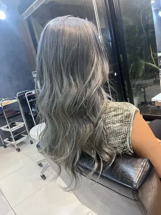 ロング カラー ヘアアレンジ キッズ マツエク・マツパ 透明感カラー🤎 ゆりのヘアスタイル