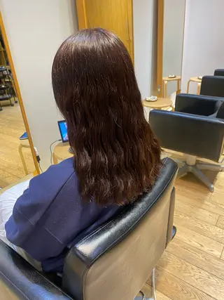 セミロング 大人可愛い♡コテ巻き パーマ🌼杉田 萌恵のヘアスタイル