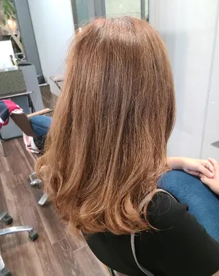 セミロング カラー ヘアアレンジ terra✂️川嶋 大輔のヘアスタイル
