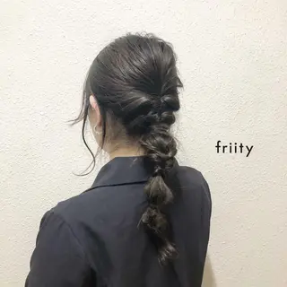 セミロング ヘアアレンジ 中司 莉菜のヘアスタイル