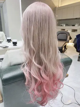 ロング カラー ヘアアレンジ Days 透明感カラーのヘアスタイル