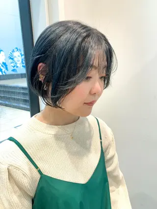 ショート カラー ヘアアレンジ yuka .のヘアスタイル
