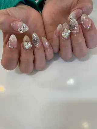 ネイル Nail Salon Gummi.のネイルデザイン