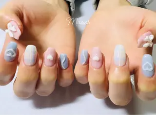 ネイル Moons nail 💅✨のネイルデザイン