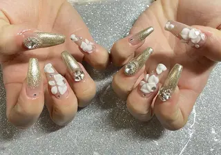 ネイル VIERU 🌈🎀💖のネイルデザイン