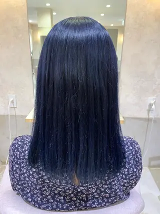 セミロング 峯尾 穂専のヘアスタイル
