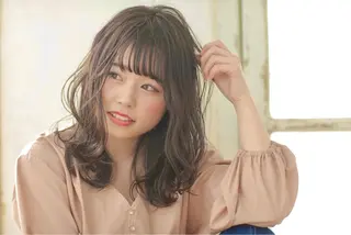 セミロング 美髪"縮毛矯正" 別所レイヤ【なんば】のヘアスタイル