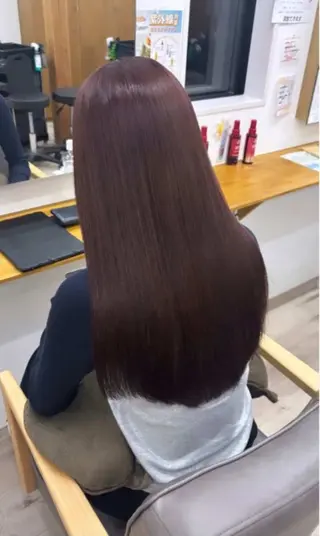 カラー ルプラボウ 石田渚夏のヘアスタイル