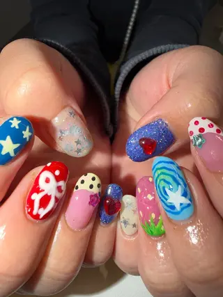 ネイル 🎵AIRI/ヘアー ⭐︎アートネイル🪽のネイルデザイン