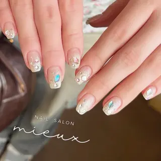 ネイル nailsalon mieuxのネイルデザイン
