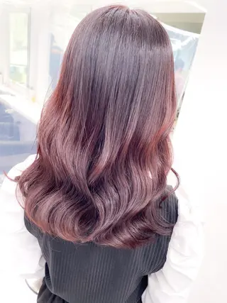 セミロング カラー ハイトーン×レイヤー カットTAKUMIのヘアスタイル