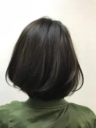 ショート カラー 吉森 満俊のヘアスタイル