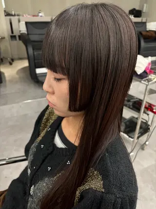 ロング 佐藤 莉子のヘアスタイル