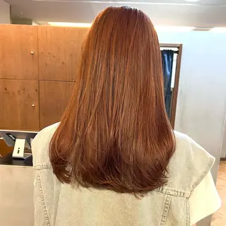 セミロング カラー パーマ ヘアアレンジ メンズ キッズ ネイル マツエク・マツパ アイブロウ 前川 朋香のヘアスタイル