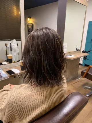 ミディアム 山﨑 大二郎のヘアスタイル