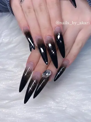 ネイル Nails by Akariのネイルデザイン
