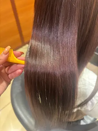 ロング 🫧いお/透明感艶 カラー/縮毛矯正🫧のヘアスタイル