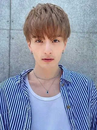 カラー *メンズ専門アカデミ ー🔥BLUCK🏁のヘアスタイル